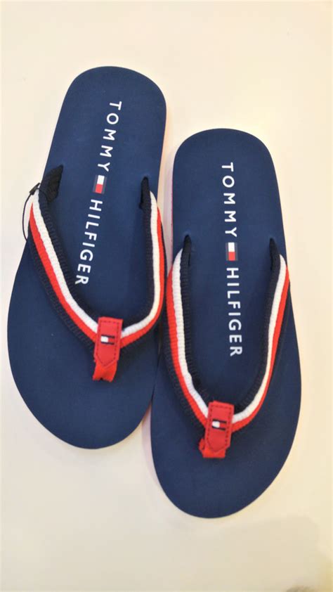 chanclas tommy playa.